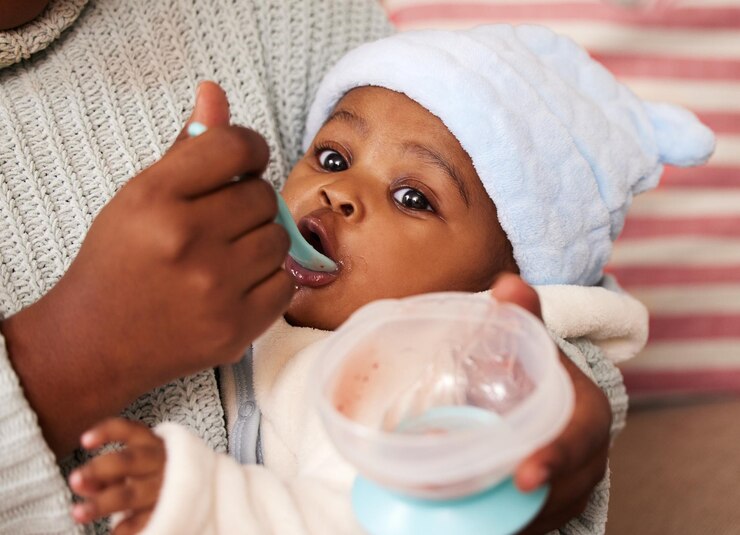 FEEDING & NURSING GEAR